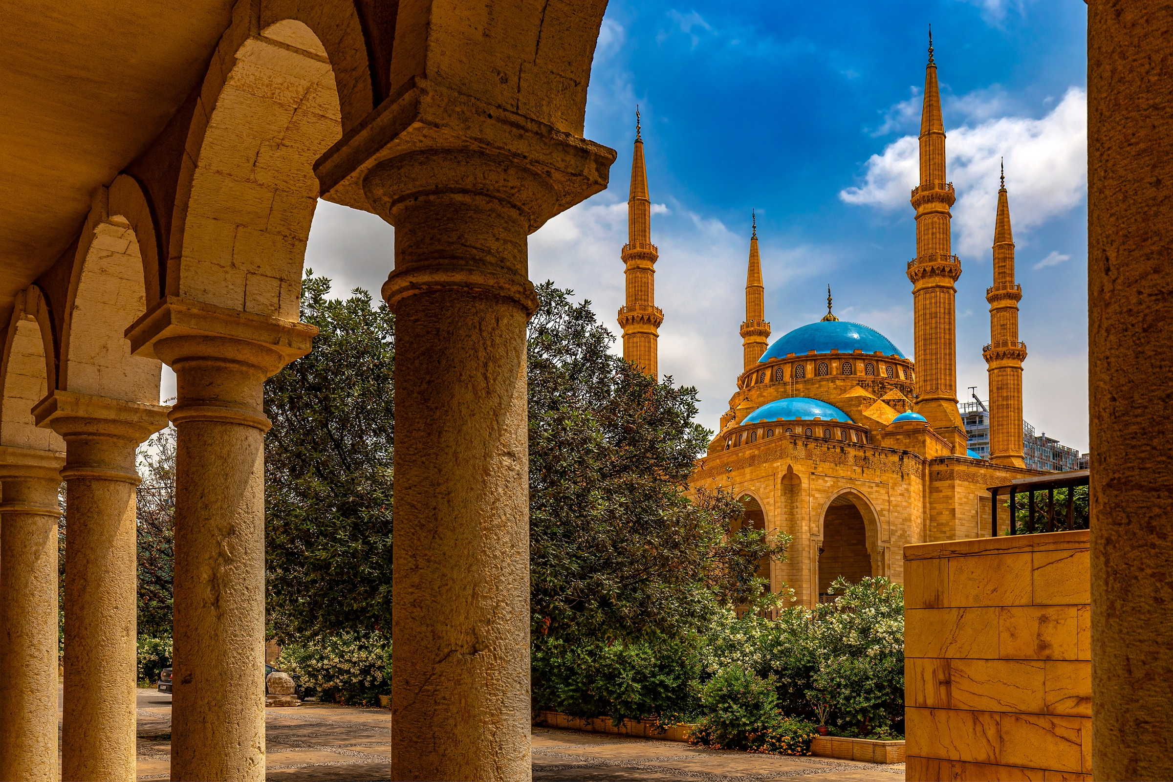 Lebanon. Beirut, capital of Lebanon. Cloisters of Saint George Greek Orthodox Cathedral. There is Mohammad Al-Amim Mosque in the background