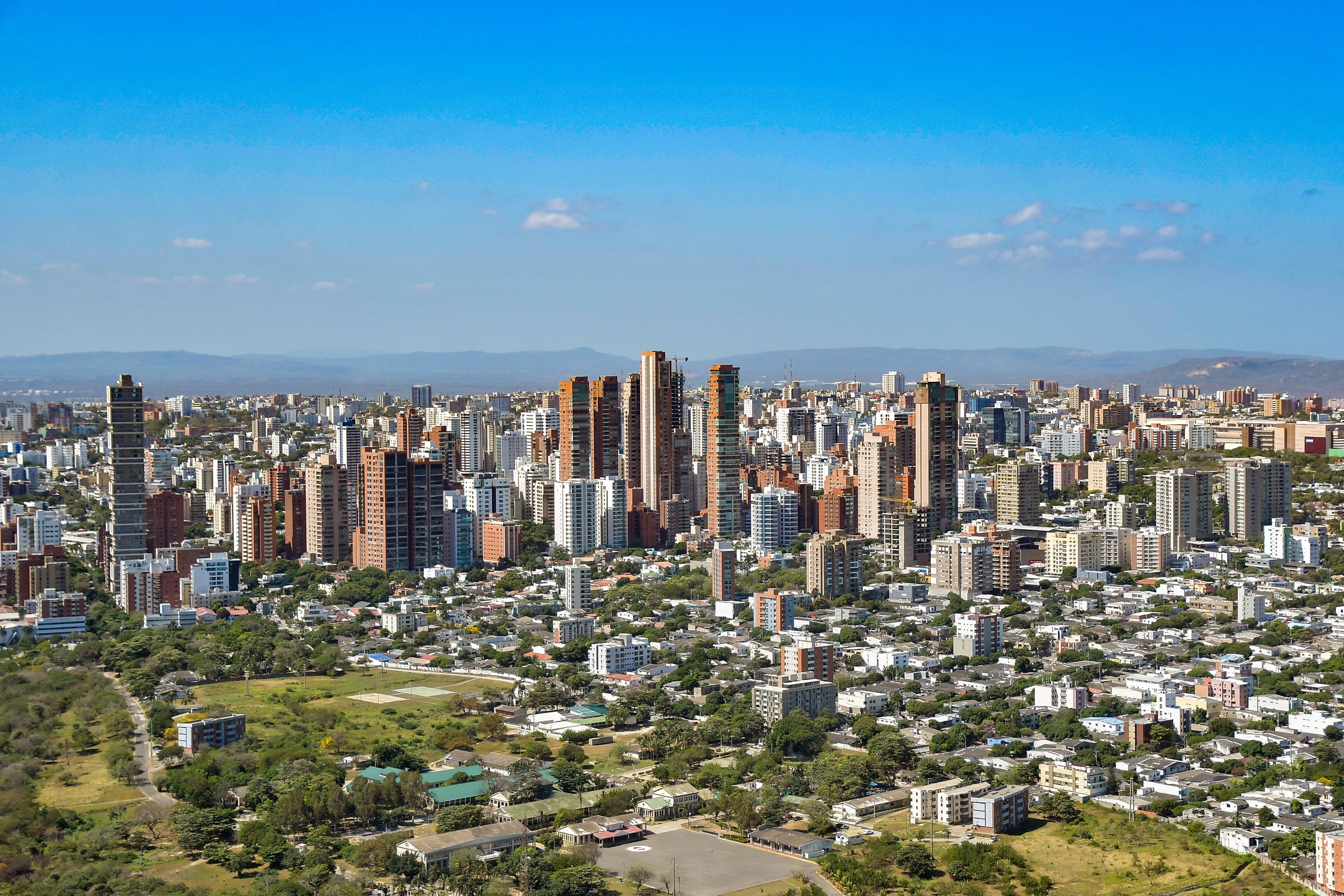 Panoramica de Barranquilla, Atlántico, Colombia, Ciudad del Carnaval y Puerta de Oro