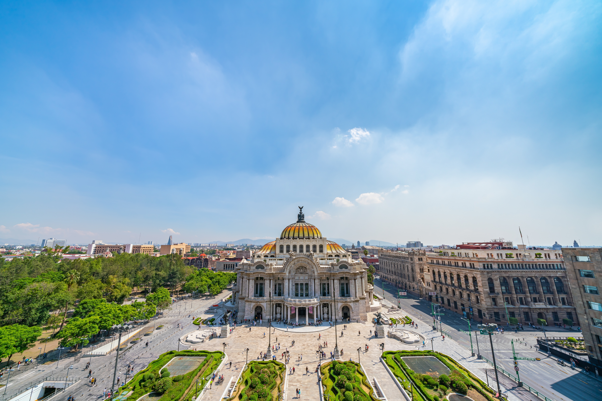 The Palace of Fine Arts also know as "Palacio de Bellas Artes" is a prominent cultural center in Mexico City, was built for Centennial of the War of Independence in 1910.